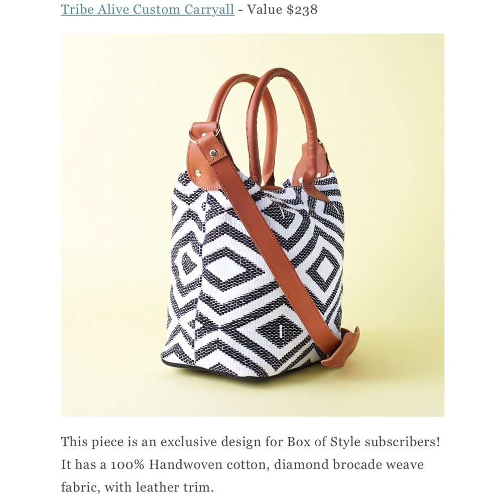 NWOT Tribe Alive Custom Carryall Exclusive Box of Style - Picture 3 of 16